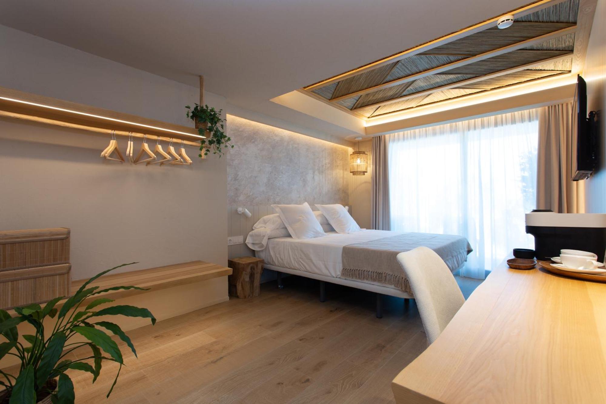 Xulos Rooms & Suites Peniscola Bagian luar foto