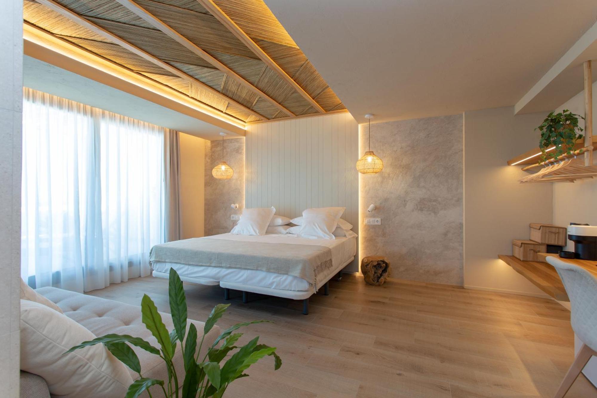 Xulos Rooms & Suites Peniscola Bagian luar foto