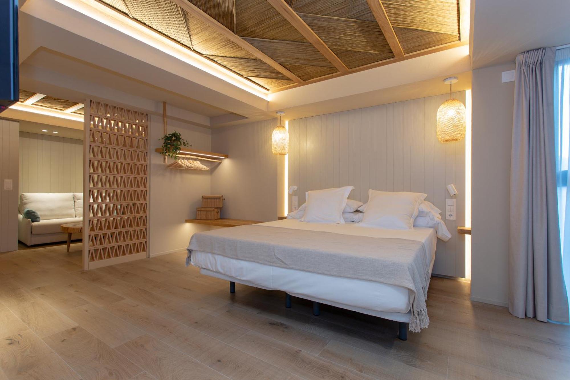 Xulos Rooms & Suites Peniscola Bagian luar foto