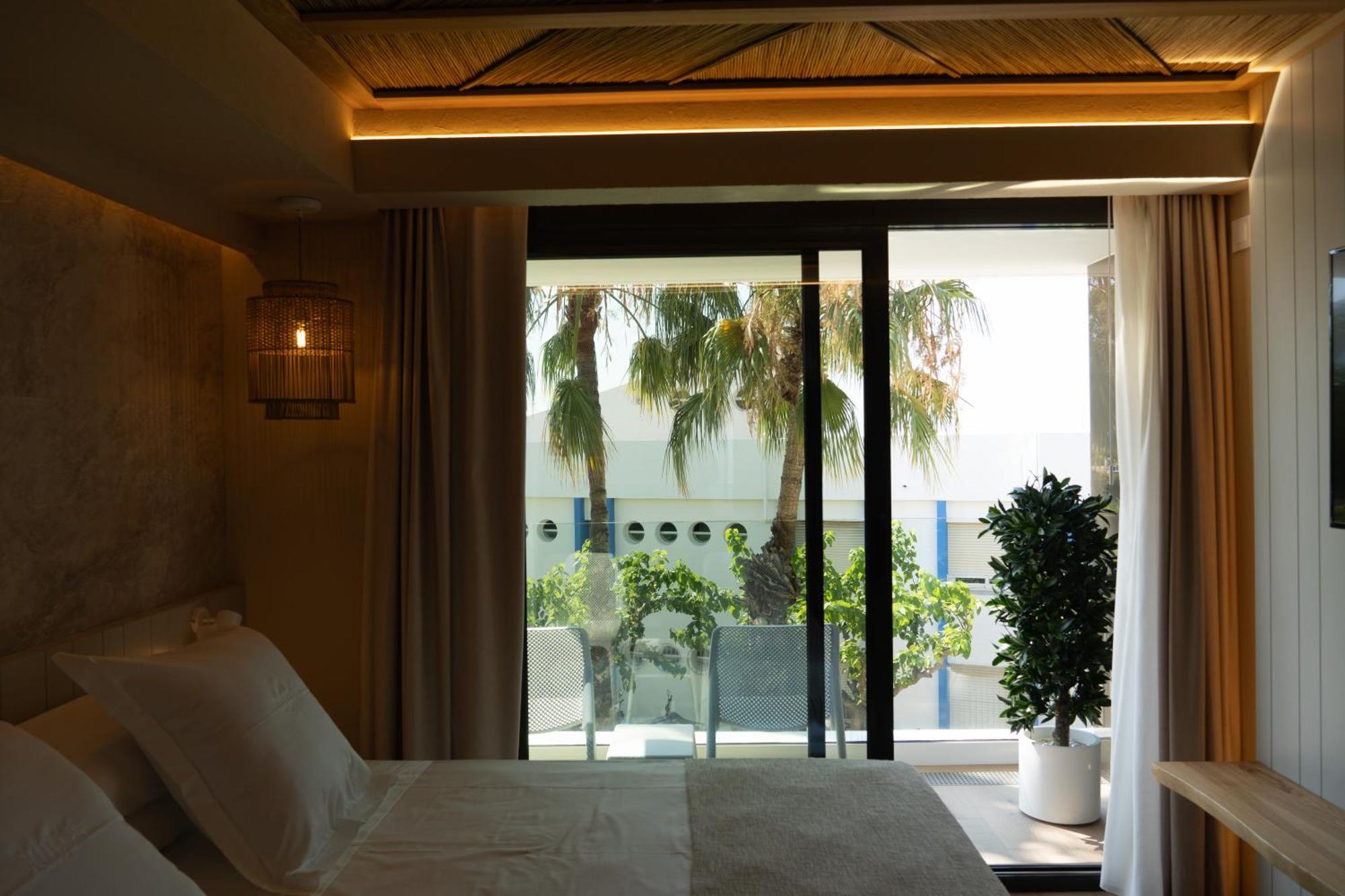 Xulos Rooms & Suites Peniscola Bagian luar foto